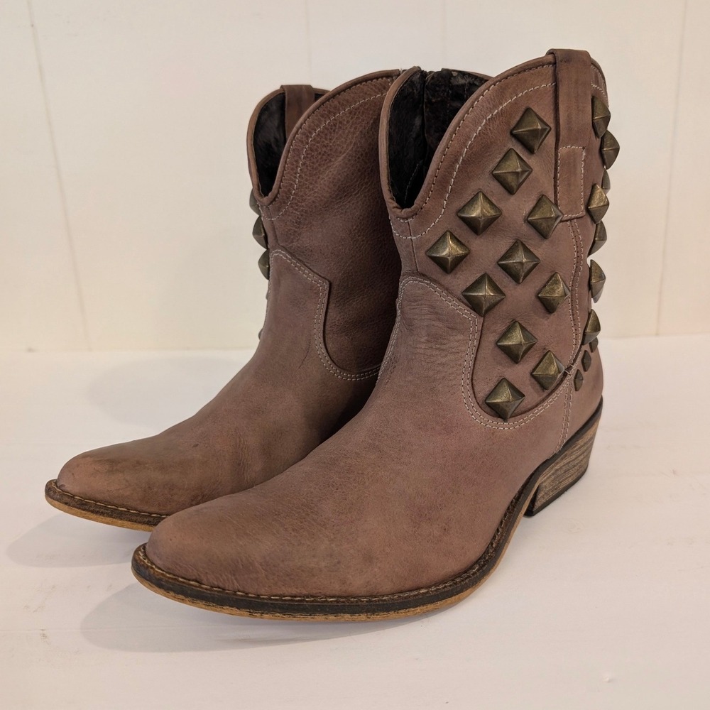 JC Spain Heart Logo Mauve Pink Leather Pyramid Studded Ankle Boots EU 37 US 7 - Picture 6 of 17